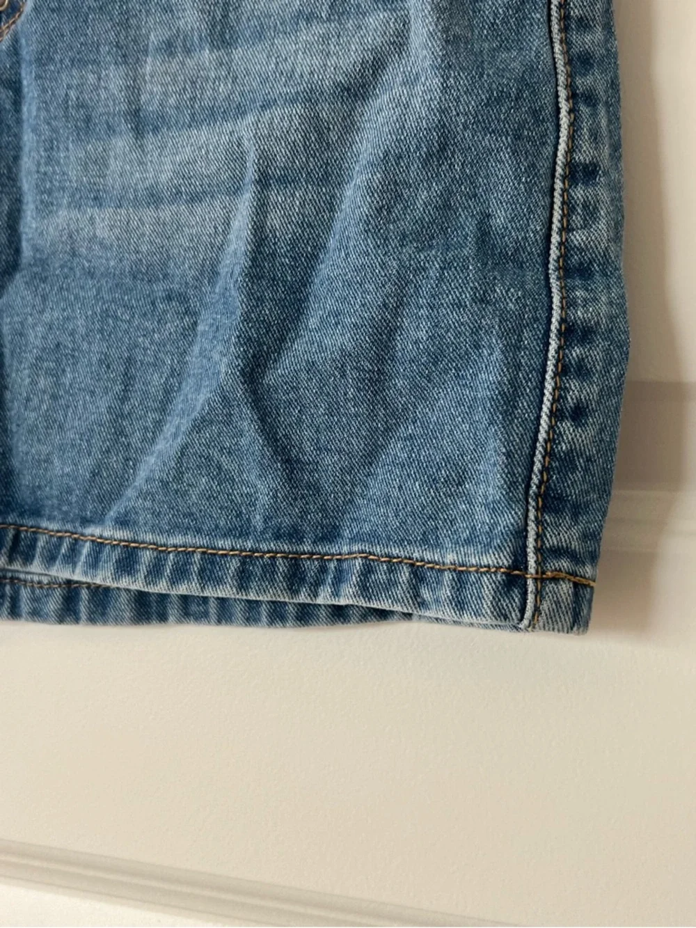 GUESS Denim Mini Skirt Size XS Blue Lace Up High Rise 100% Cotton Y2K‎ Flaw
